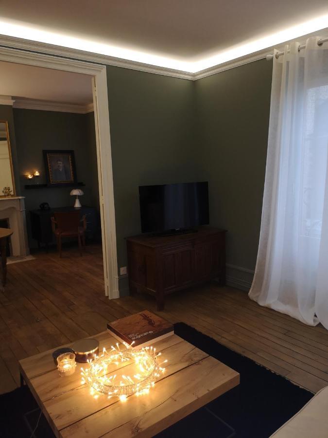 Ferienwohnung Les Bc Bg Charleville-Mézières Exterior foto